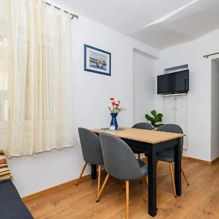 With Parking Space - 27452 Apartamento *